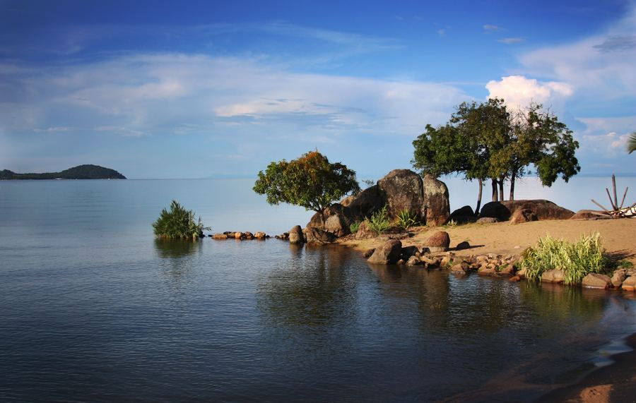 Malawi-järvi ja Majete