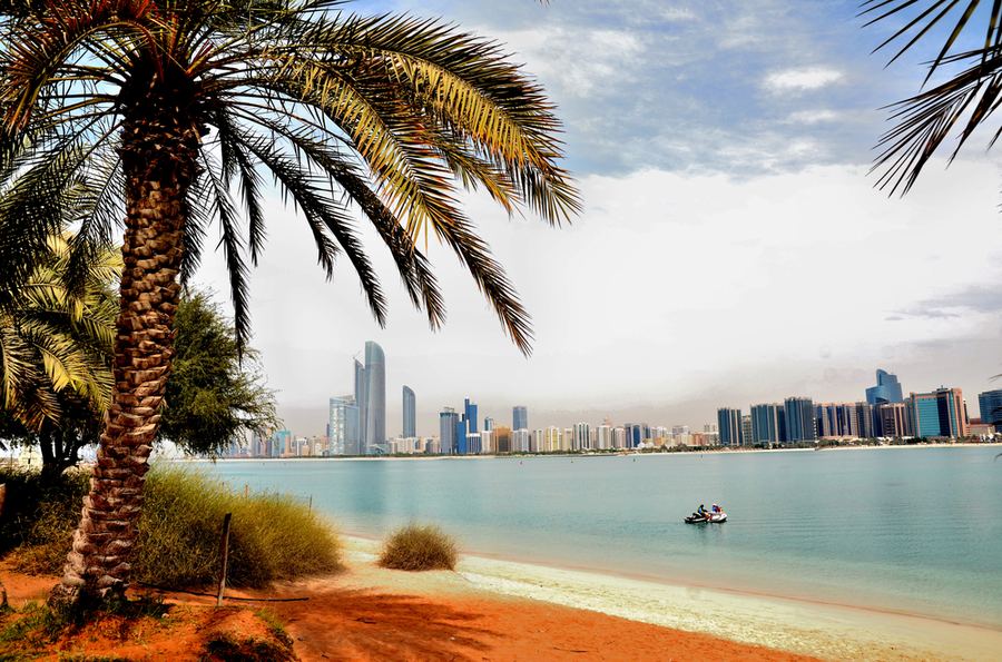 Arabiemiirikunnat – Dubai ja Malediivit